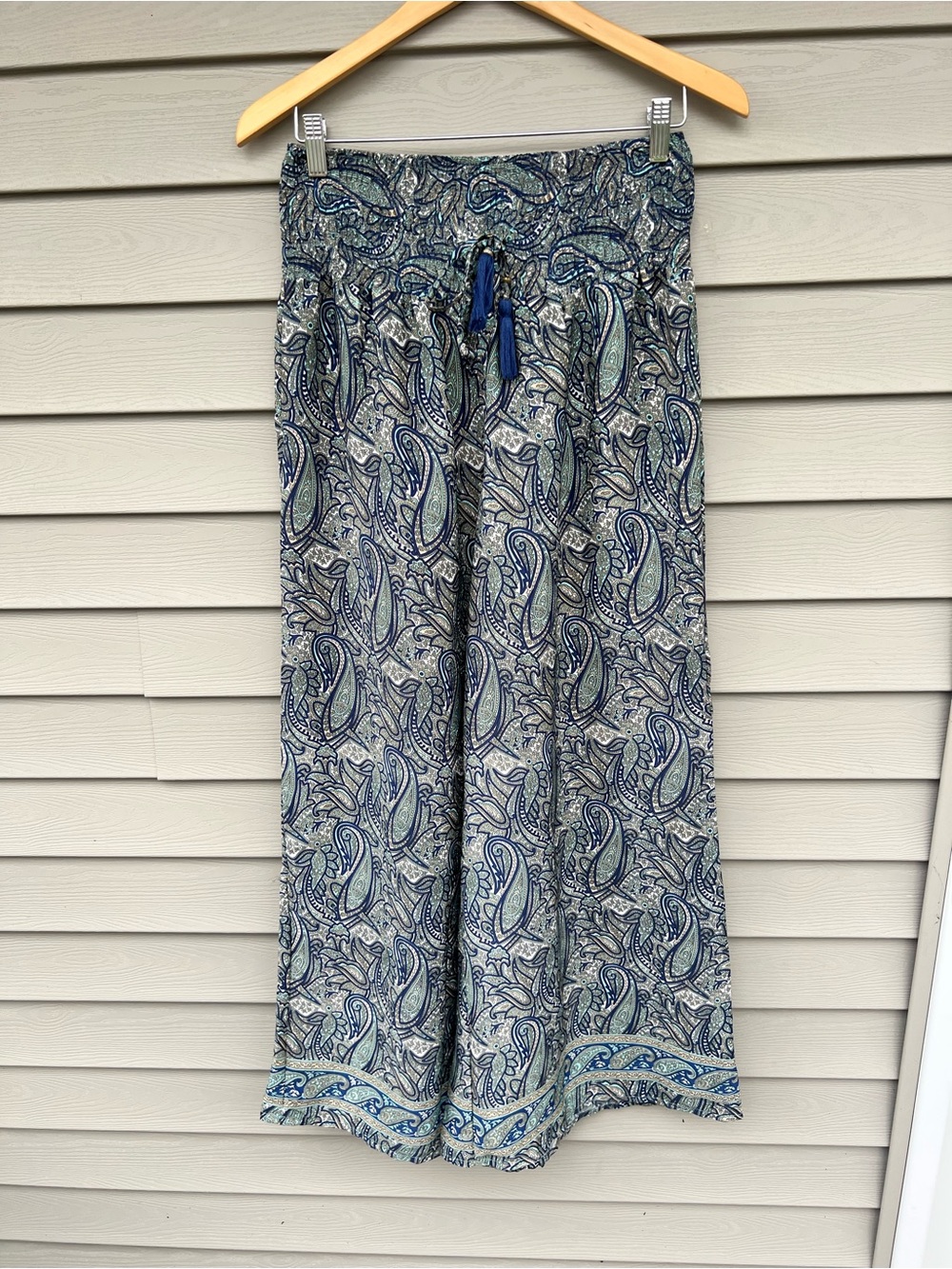 Earthbound Trading Wide Leg Paisley Print cinched Waist Pants - size Med. - Picture 6 of 11